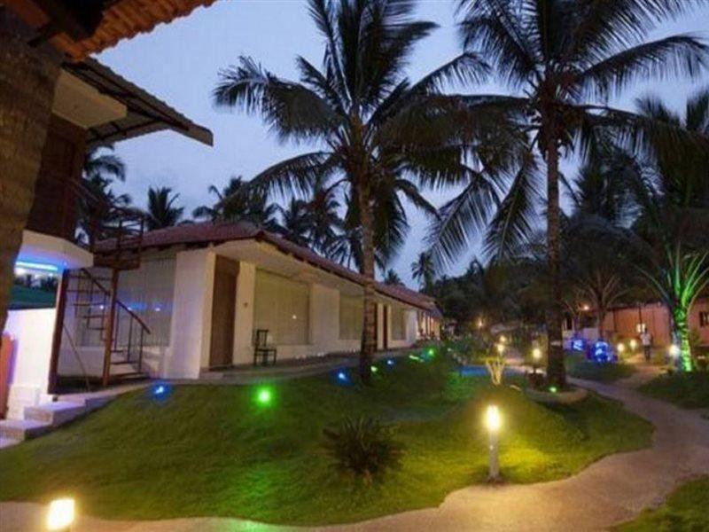 Boomerang Resort Mandrem Luaran gambar
