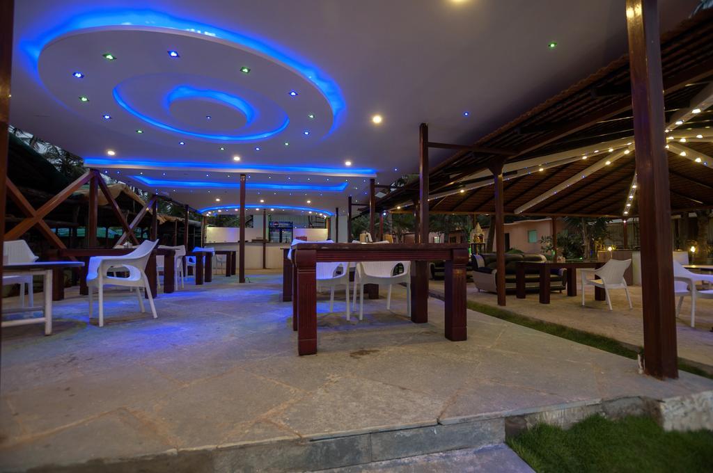 Boomerang Resort Mandrem Luaran gambar
