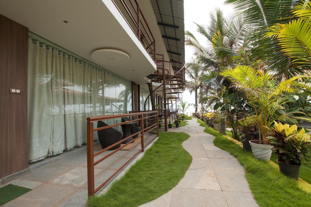 Boomerang Resort Mandrem Luaran gambar